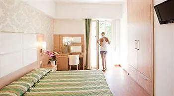 Hotel Michelangelo Bellaria-Igea Marina 3*,